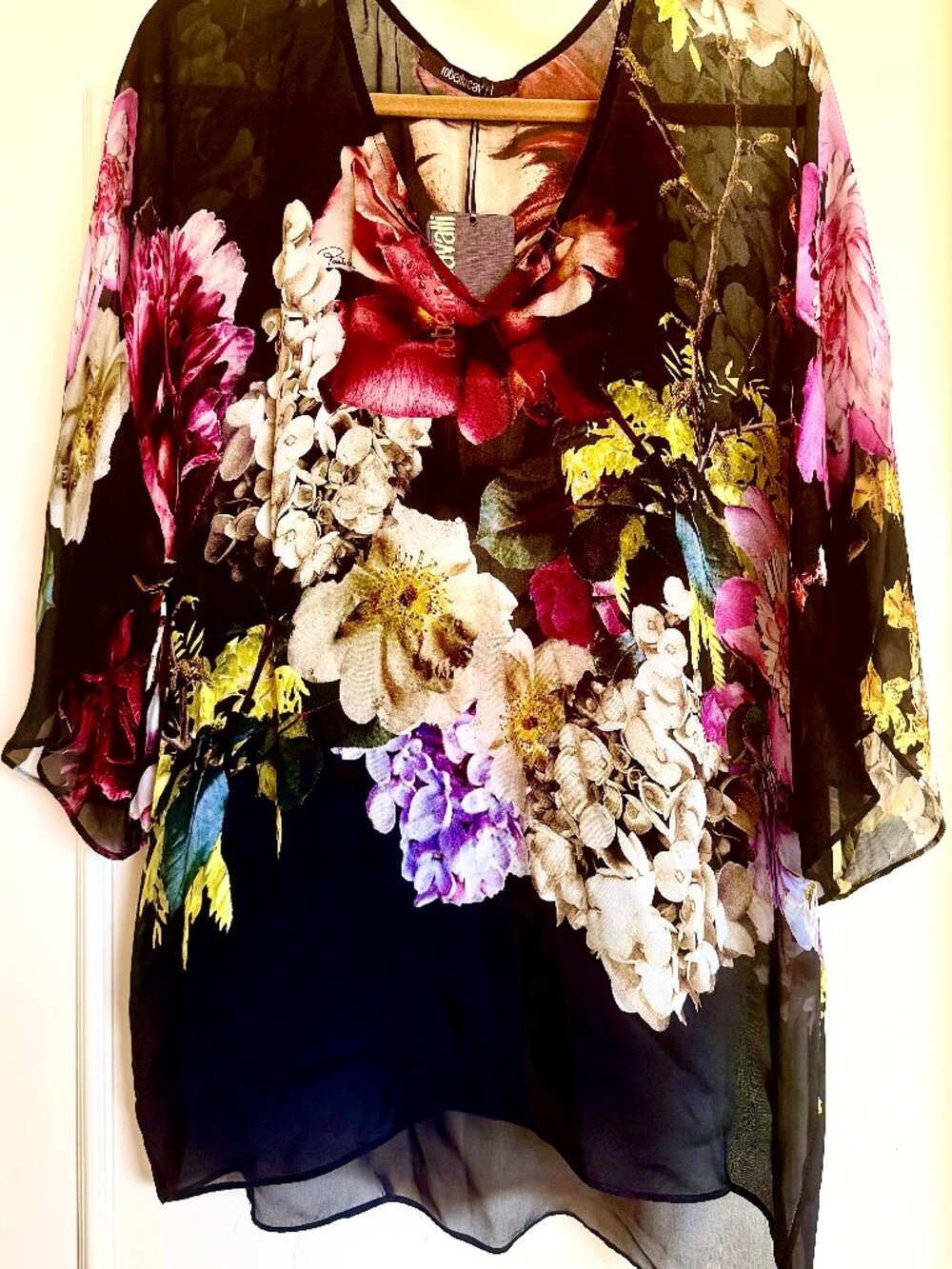 Roberto Cavalli NWT Black Floral Sheer Silk Chiffon Tunic Blouse V-Neck Size 46
